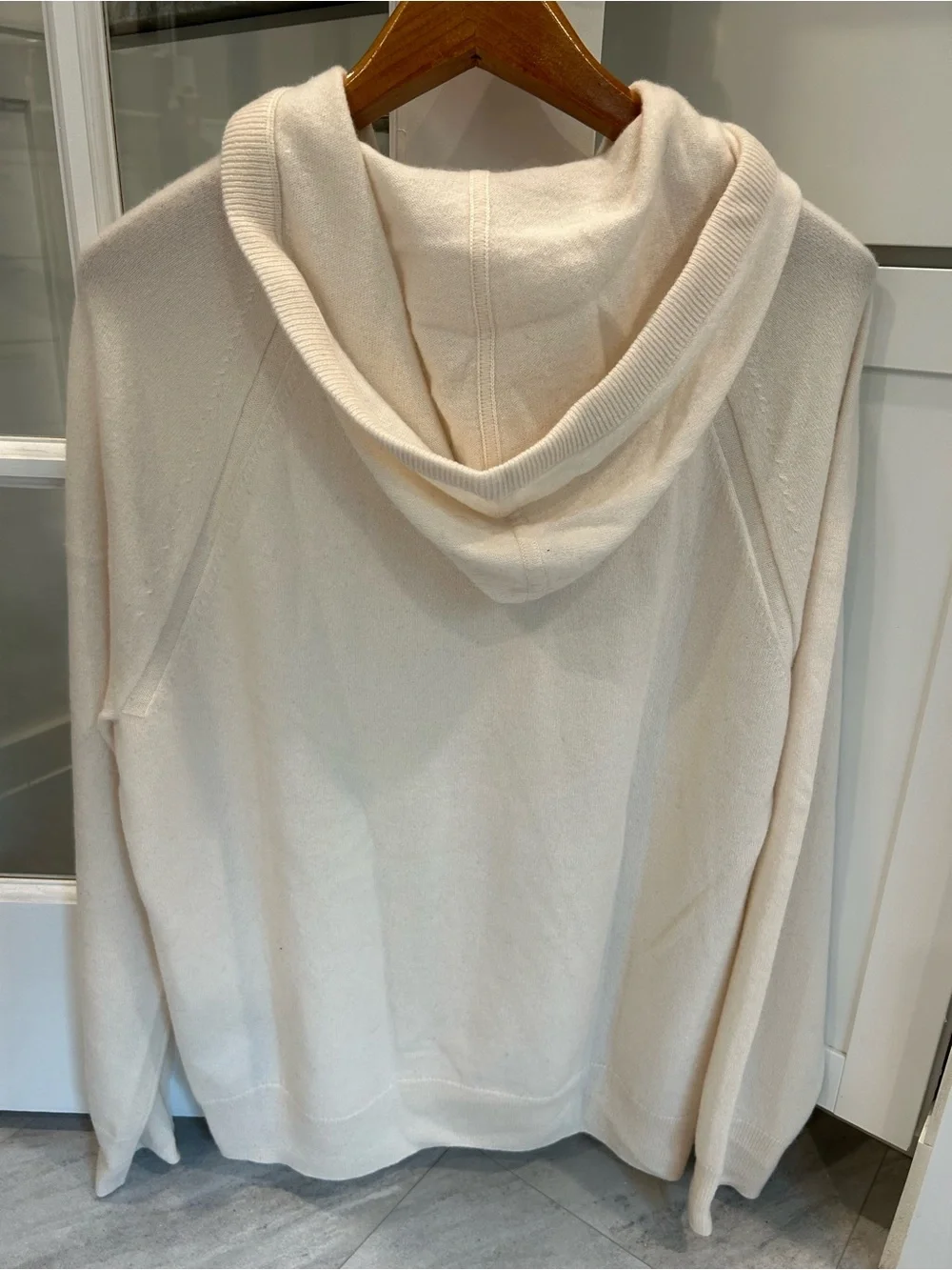 Banana Republic wardrobe size luxurious